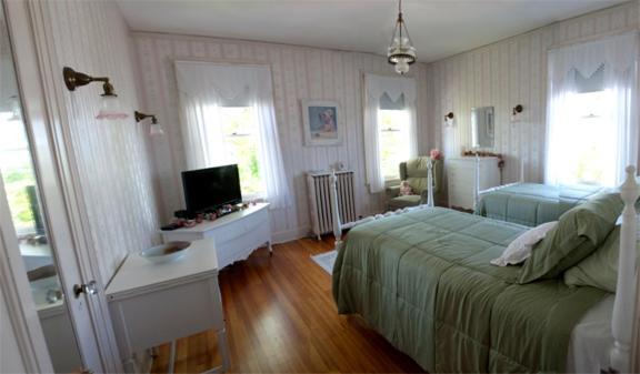 Bayside Bed And Breakfast Эверетт Номер фото